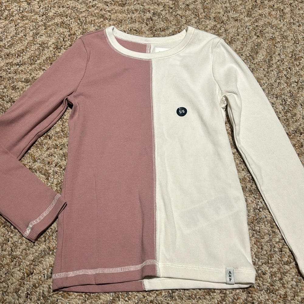 Abercrombie kids Rose & Cream Ribbed Shirt sz 5/6 NWT